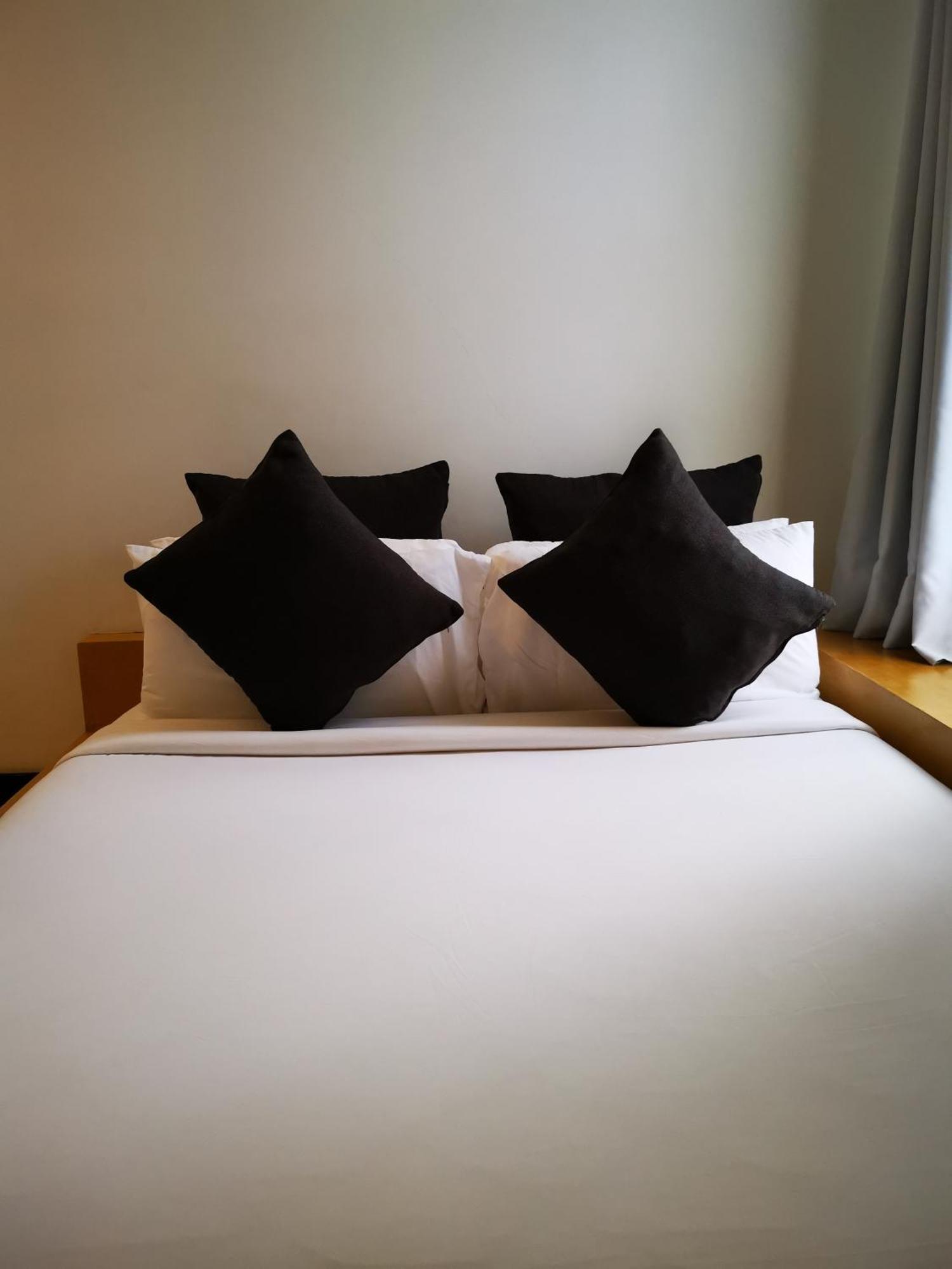 Urban Boutique Hotel 2*