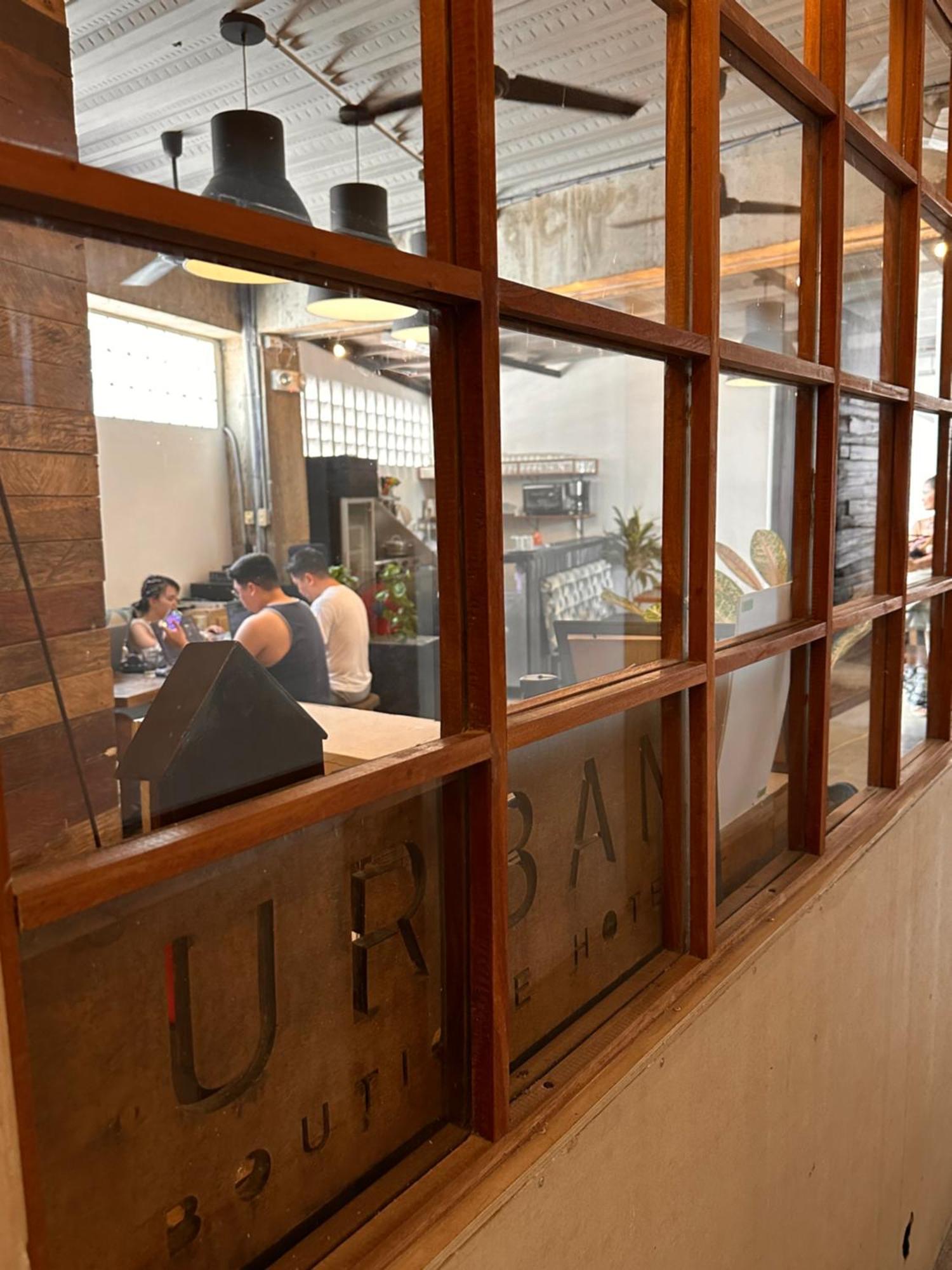 Urban Boutique Hotel 2*
