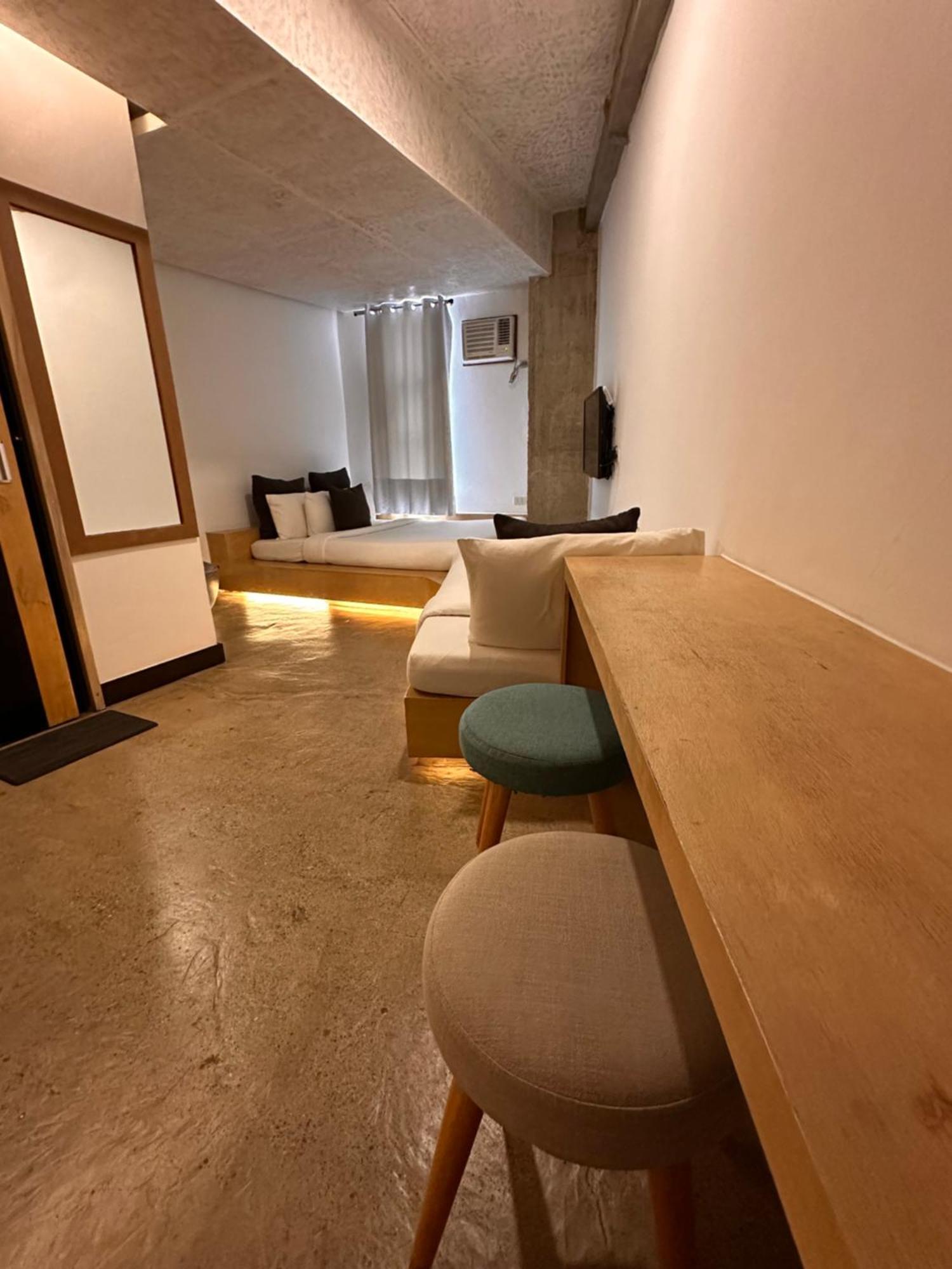 Urban Boutique Hotel 2*