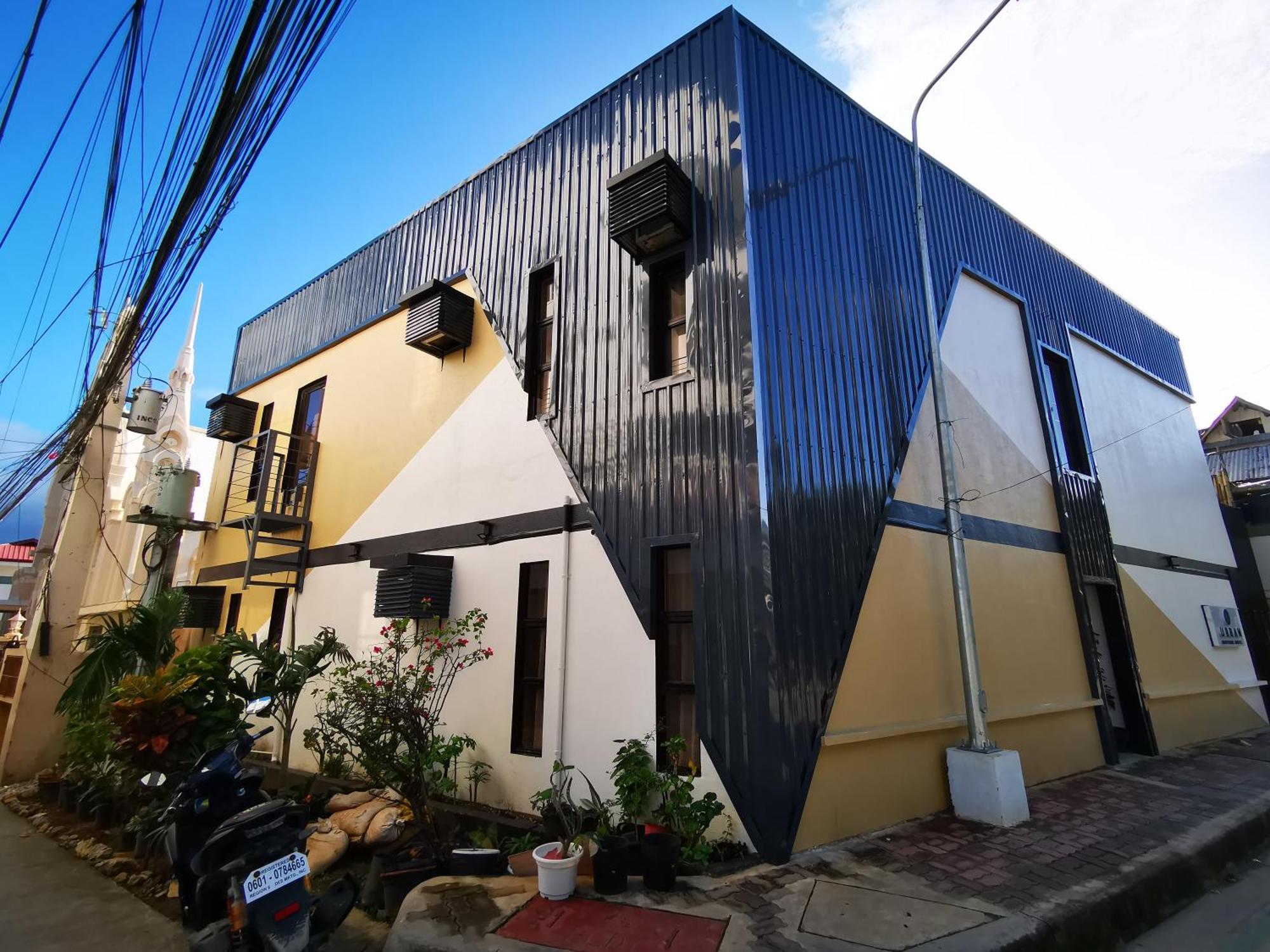 Urban Boutique